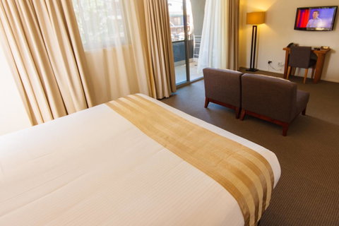 Byron Bay Hotel And Apartments - Stays Accommodation 8
