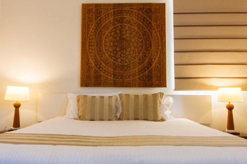 Byron Bay Hotel And Apartments - Stays Accommodation 7