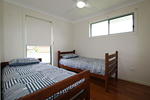 Anglesea, 17 Hodgson Street - Stayed 10