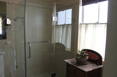 Boot Makers Cottage - Stayed 16