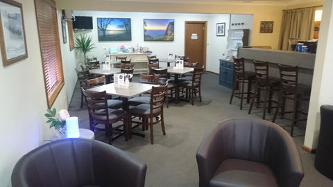 Adelong Motel - Stays Accommodation 12