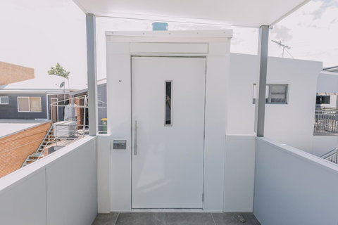 Studios On Beaumont - Stays Accommodation 12