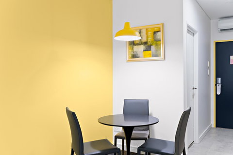 Value Suites Green Square - Stayed 25