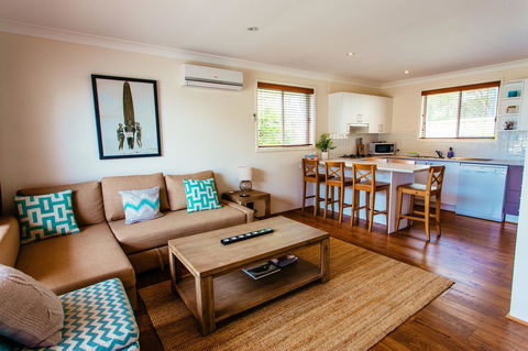 Sunbaker Pet Friendly Awards Finalist 4 Mins Walk To Culburra Beach - Stays Accommodation 1