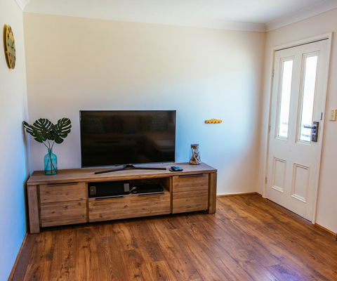 Sunbaker Pet Friendly Awards Finalist 4 Mins Walk To Culburra Beach - Stays Accommodation 8