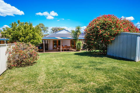 Sunbaker Pet Friendly Awards Finalist 4 Mins Walk To Culburra Beach - Stays Accommodation 4