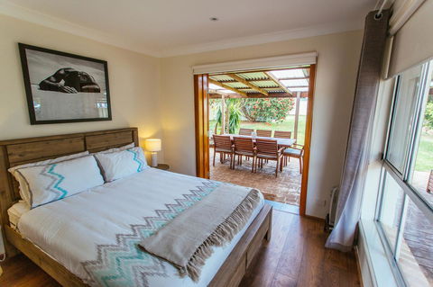 Sunbaker Pet Friendly Awards Finalist 4 Mins Walk To Culburra Beach - Stays Accommodation 2