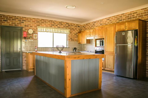 Ironstone Estate Lovedale - Stayed 24