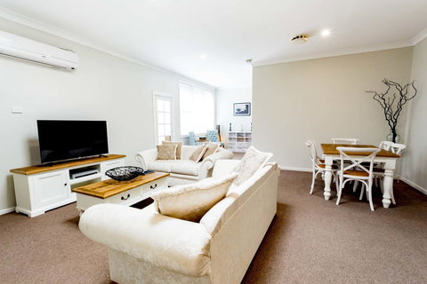 Bundanoon Country Inn Motel - Stays Accommodation 30