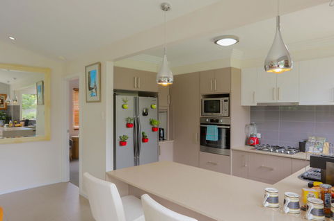 Armidale Cottage - House 2 - Stays Accommodation 17