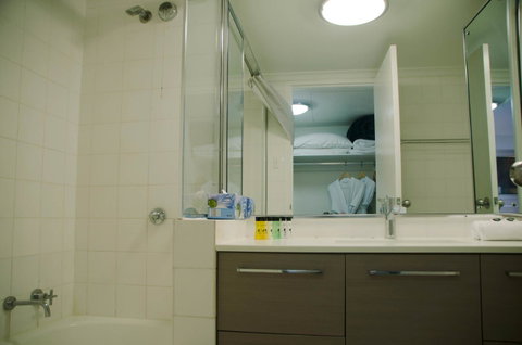 Paxsafe Sydney Hyde Park Central Apartments - Stayed 30