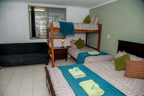 Sinclairs Country Retreat - Stays Accommodation 26
