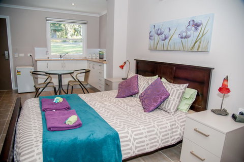 Sinclairs Country Retreat - Stays Accommodation 37