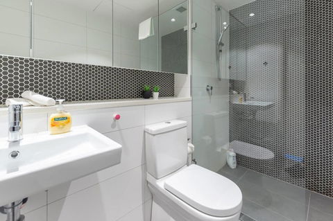 Two Bedders Apartment With Stunning Water View - Stayed 9