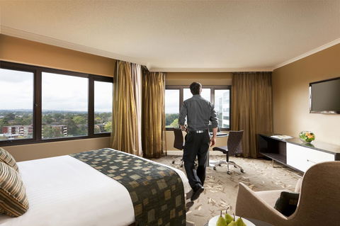 PARKROYAL Parramatta - Stays Accommodation 25