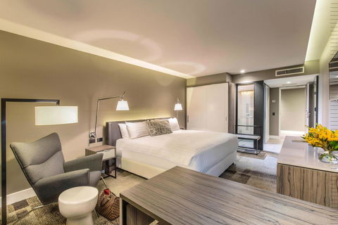 PARKROYAL Parramatta - Stays Accommodation 11