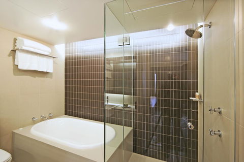 PARKROYAL Parramatta - Stays Accommodation 6