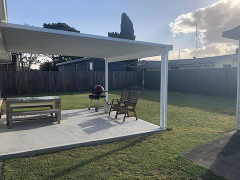 Golden Hill Cottage - Stayed 19