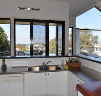 The Boat House - Stays Accommodation