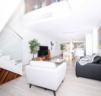 Luxury Villa Darlington - Vine - Stayed