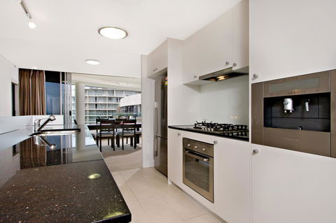Tweed Ultima Apartments - Stays Accommodation 13