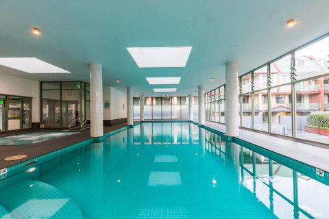 Nobbs Â· Executive 2 Storey Sydney Apartment With Pool - Stayed 12