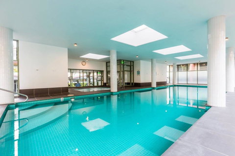 Nobbs Â· Executive 2 Storey Sydney Apartment With Pool - Stayed 13