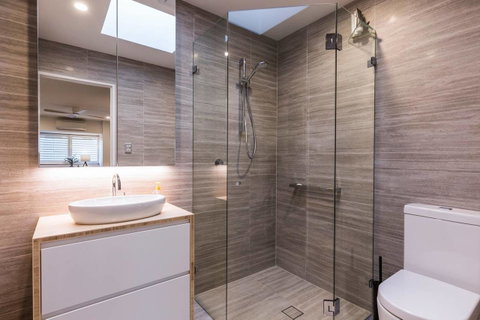 Nobbs Â· Executive 2 Storey Sydney Apartment With Pool - Stayed 7