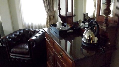 Royal Exhibition Hotel - Stayed 28