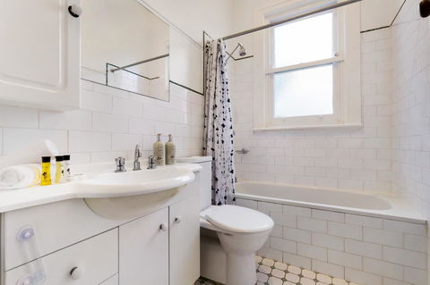 Drummoyne 3 Bedroom Home (62ALE) - Stayed 7