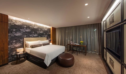 The Darling At The Star - Stayed 35