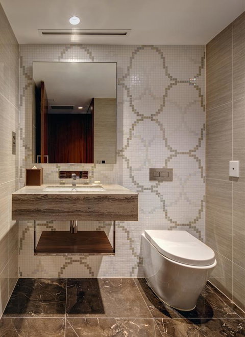 The Darling At The Star - Stayed 13