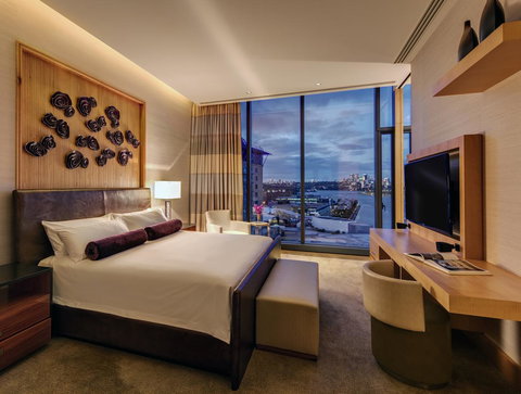 The Darling At The Star - Stayed 4