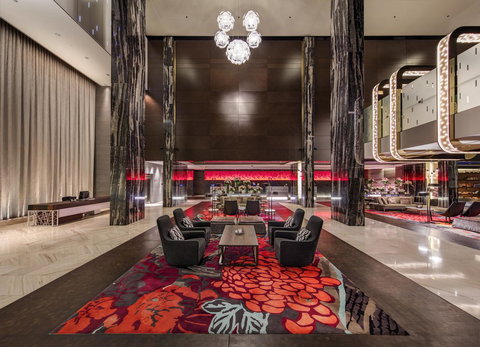 The Darling At The Star - Stayed 40