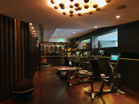 The Darling At The Star - Stayed 23