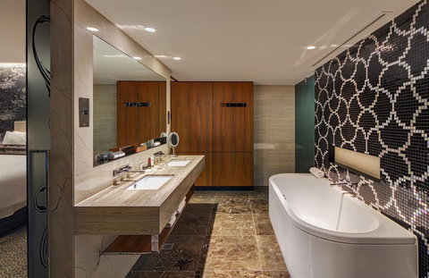 The Darling At The Star - Stayed 37