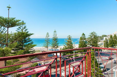Mad Monkey Hostel Coogee Beach - Stayed 7
