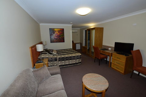 Winning Post Motor Inn - Stays Accommodation 21