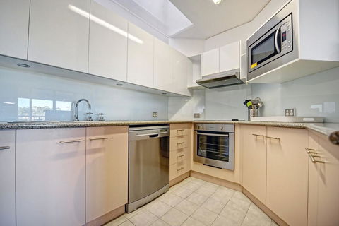 Charlesworth Bay Beach Resort - Stayed 17