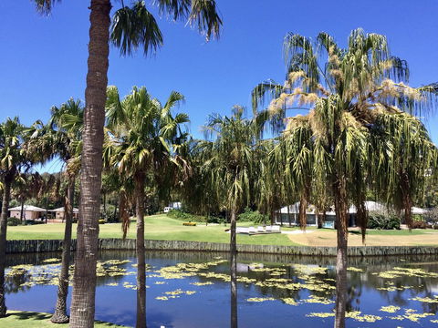 Charlesworth Bay Beach Resort - Stayed 23