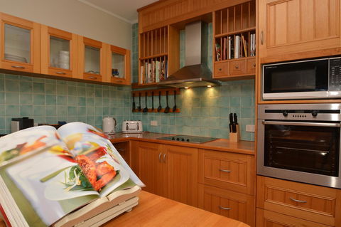 JE Guesthouse, Central To All The Hunter Valley Has To Offer - Stayed 14