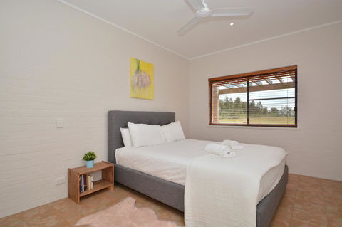 JE Guesthouse, Central To All The Hunter Valley Has To Offer - Stayed 25