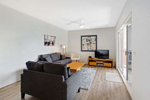 Victoria Parade, Kiah, Unit 10, 53 - Stayed 2