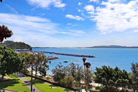 Victoria Parade, Kiah, Unit 10, 53 - Stayed 15