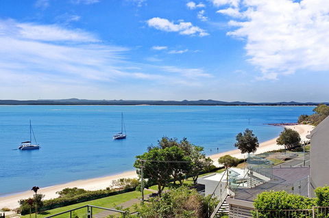 Victoria Parade, Kiah, Unit 10, 53 - Stayed 14