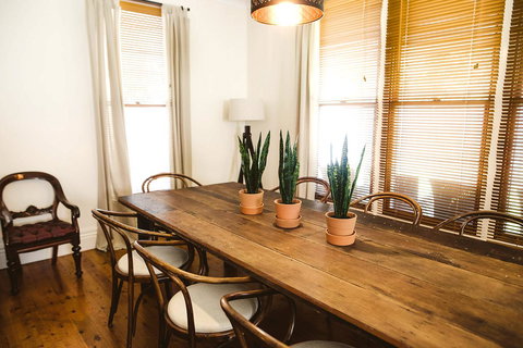 Morpeth Cottage - Stays Accommodation 24