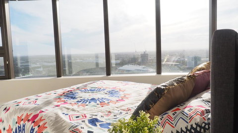 SkyGarden Sydney Olympic Park 3 & 4 Bedroom City View - Stayed 43