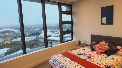 SkyGarden Sydney Olympic Park 3 & 4 Bedroom City View - Stayed 25