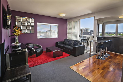 Honeysuckle Executive Apartments - Stayed 14