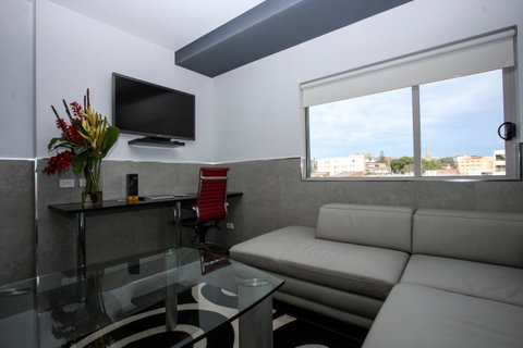 Honeysuckle Executive Apartments - Stayed 17